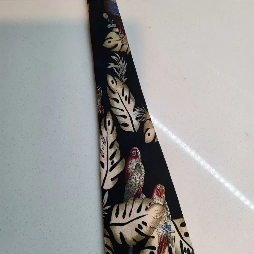 AMERICANA by MB Parrots Print Silk Tie